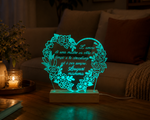 Lampada LED personalizzabile in acrilico cuore floreale – 7 Colori RGB con base in legno